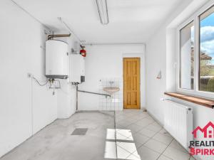 Prodej rodinného domu, Sázava, 178 m2