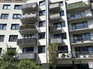 Pronájem bytu 1+kk, Praha - Stodůlky, Svitákova, 32 m2