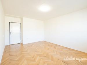 Pronájem bytu 2+1, Praha - Žižkov, Jeseniova, 80 m2