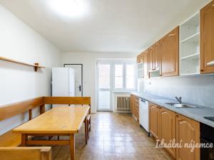 Pronájem bytu 2+1, Praha - Žižkov, Jeseniova, 80 m2