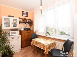 Prodej bytu 3+1, Louny, Kpt. Nálepky, 60 m2