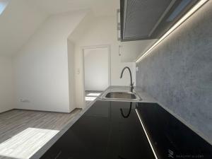Pronájem bytu 2+kk, Rajhrad, Stará pošta, 31 m2