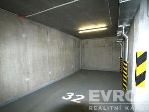 Pronájem bytu 4+kk, Praha - Lipence, Černošická, 119 m2