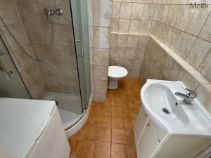 Pronájem bytu 2+kk, Most, Marš. Rybalka, 35 m2