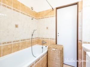 Pronájem bytu 3+kk, Praha - Krč, Kovařovicova, 68 m2