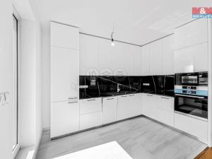 Prodej bytu 4+kk, Praha - Vinohrady, Rubešova, 146 m2