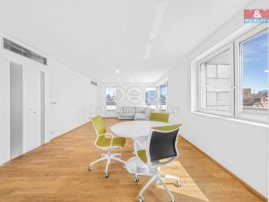 Prodej bytu 4+kk, Praha - Vinohrady, Rubešova, 146 m2