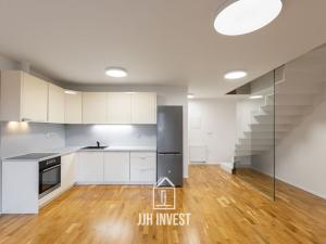 Pronájem bytu 2+kk, Liberec - Liberec I-Staré Město, Masarykova, 62 m2