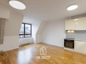 Pronájem bytu 2+kk, Liberec - Liberec I-Staré Město, Masarykova, 62 m2