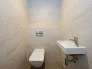 Pronájem bytu 3+kk, Praha - Holešovice, Sanderova, 96 m2
