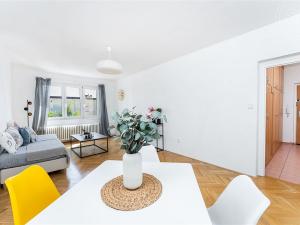 Prodej bytu 2+1, Praha - Strašnice, Sečská, 55 m2