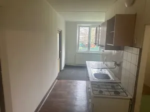 Prodej bytu 4+1, Kadaň, 1. máje, 81 m2