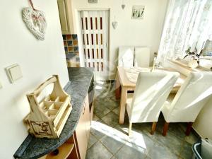 Prodej bytu 2+1, Plzeň, Macháčkova, 63 m2