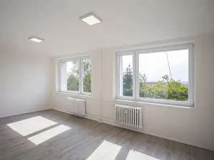 Pronájem bytu 3+1, Praha - Záběhlice, V ochozu, 61 m2