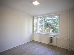 Pronájem bytu 3+1, Praha - Záběhlice, V ochozu, 61 m2