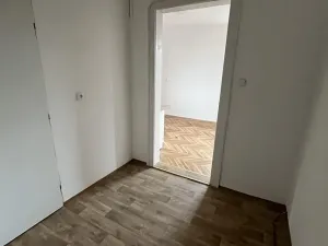 Pronájem bytu 2+1, Liberec, Raisova, 46 m2