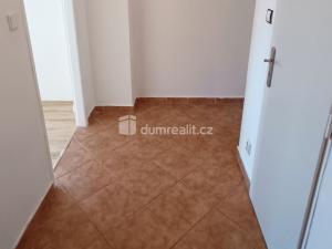 Pronájem bytu 2+1, Děčín - Děčín II-Nové Město, Riegrova, 51 m2