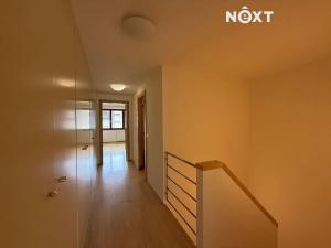 Pronájem bytu 3+kk, Praha - Vysočany, Podnádražní, 102 m2