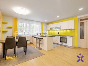 Prodej bytu 5+1, Zlín - Kudlov, 163 m2