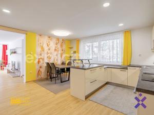 Prodej bytu 5+1, Zlín - Kudlov, 163 m2