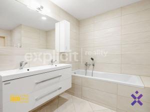 Prodej bytu 5+1, Zlín - Kudlov, 163 m2