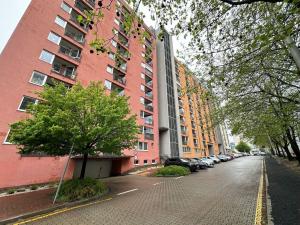 Prodej bytu 2+kk, Praha - Troja, Hnězdenská, 46 m2