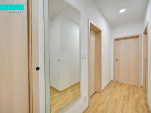 Pronájem bytu 2+kk, Olomouc, 17. listopadu, 61 m2