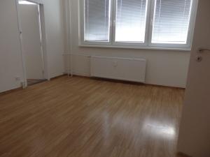 Pronájem bytu 2+1, Bruntál, U Hřiště, 45 m2