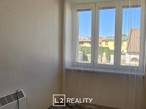 Prodej bytu 2+kk, Znojmo, Stanislavova, 37 m2