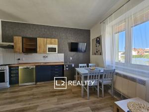 Prodej bytu 2+kk, Znojmo, Stanislavova, 37 m2
