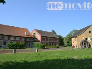 Prodej zemědělské usedlosti, Klatovy - Beňovy, 2222 m2