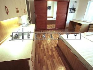 Pronájem bytu 1+kk, Praha - Nové Město, Na zbořenci, 24 m2