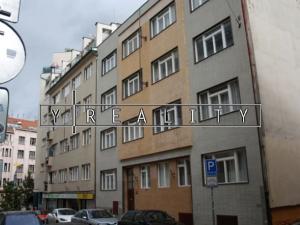 Pronájem bytu 1+kk, Praha - Nové Město, Na zbořenci, 24 m2