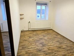 Pronájem bytu 2+1, Nové Strašecí, 50 m2