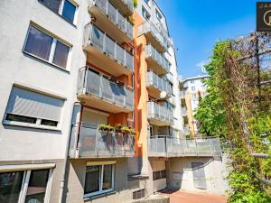 Prodej bytu 2+kk, Praha - Záběhlice, Ve slatinách, 51 m2