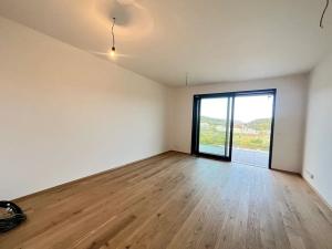Pronájem bytu 1+kk, Praha - Modřany, Československého exilu, 29 m2