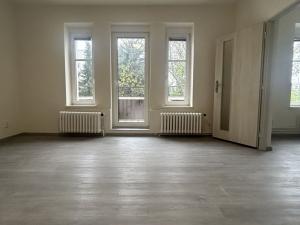 Pronájem bytu 1+1, Praha - Strašnice, Královická, 35 m2