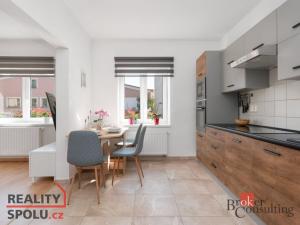 Pronájem rodinného domu, Úpice, Regnerova, 90 m2