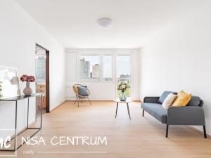 Pronájem bytu 3+1, Praha - Bohnice, Kostřínská, 72 m2