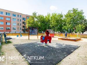 Pronájem bytu 3+1, Praha - Bohnice, Kostřínská, 72 m2