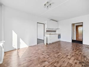 Prodej bytu 4+kk, Pardubice, nábřeží Závodu míru, 76 m2