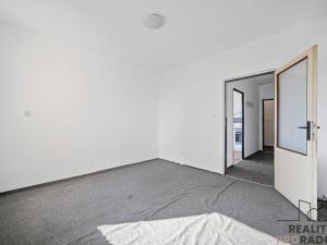 Prodej bytu 4+kk, Pardubice, nábřeží Závodu míru, 76 m2