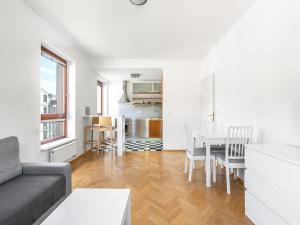 Pronájem bytu 2+kk, Praha - Libeň, Podvinný mlýn, 47 m2