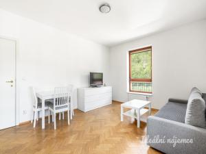 Pronájem bytu 2+kk, Praha - Libeň, Podvinný mlýn, 47 m2