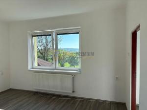 Pronájem bytu 2+1, Otrokovice, 50 m2