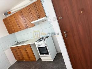 Pronájem bytu 2+1, Otrokovice, 50 m2