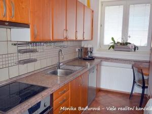 Prodej bytu 3+1, Otrokovice, Školní, 79 m2