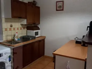 Pronájem bytu 1+kk, Praha - Stodůlky, Živcových, 26 m2