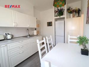 Prodej rodinného domu, Praha - Liboc, U kolejí, 180 m2