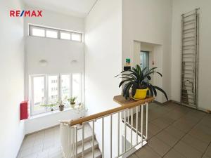 Prodej bytu 2+1, Praha - Zbraslav, Jaromíra Vejvody, 62 m2